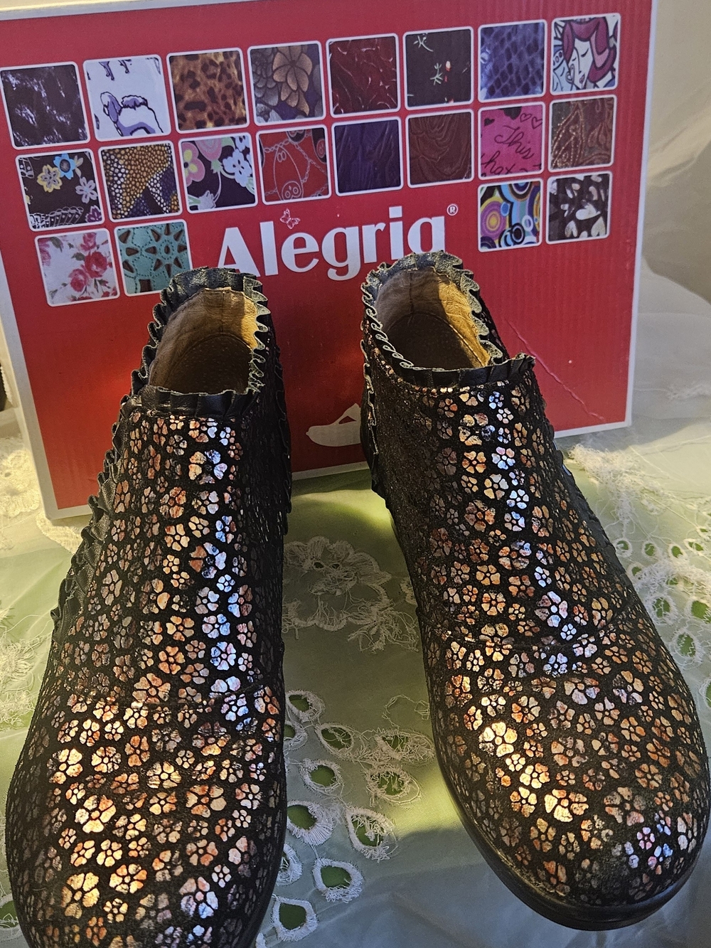 Alegria Women's Black Floral Metallic Slip-On Ankle Shoes